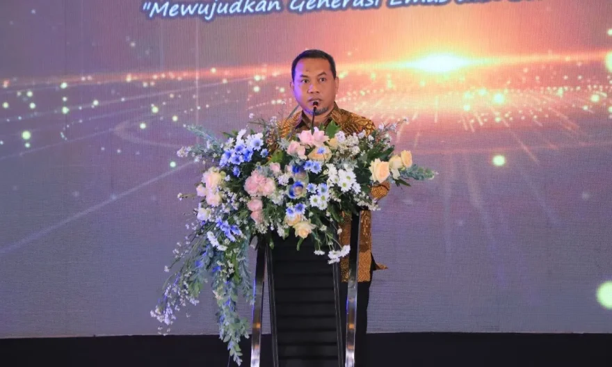 Pesan PCM GKB Gresik di Pelepasan Siswa Berlian School