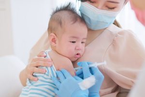 imunisasi untuk bayi 6 bulan